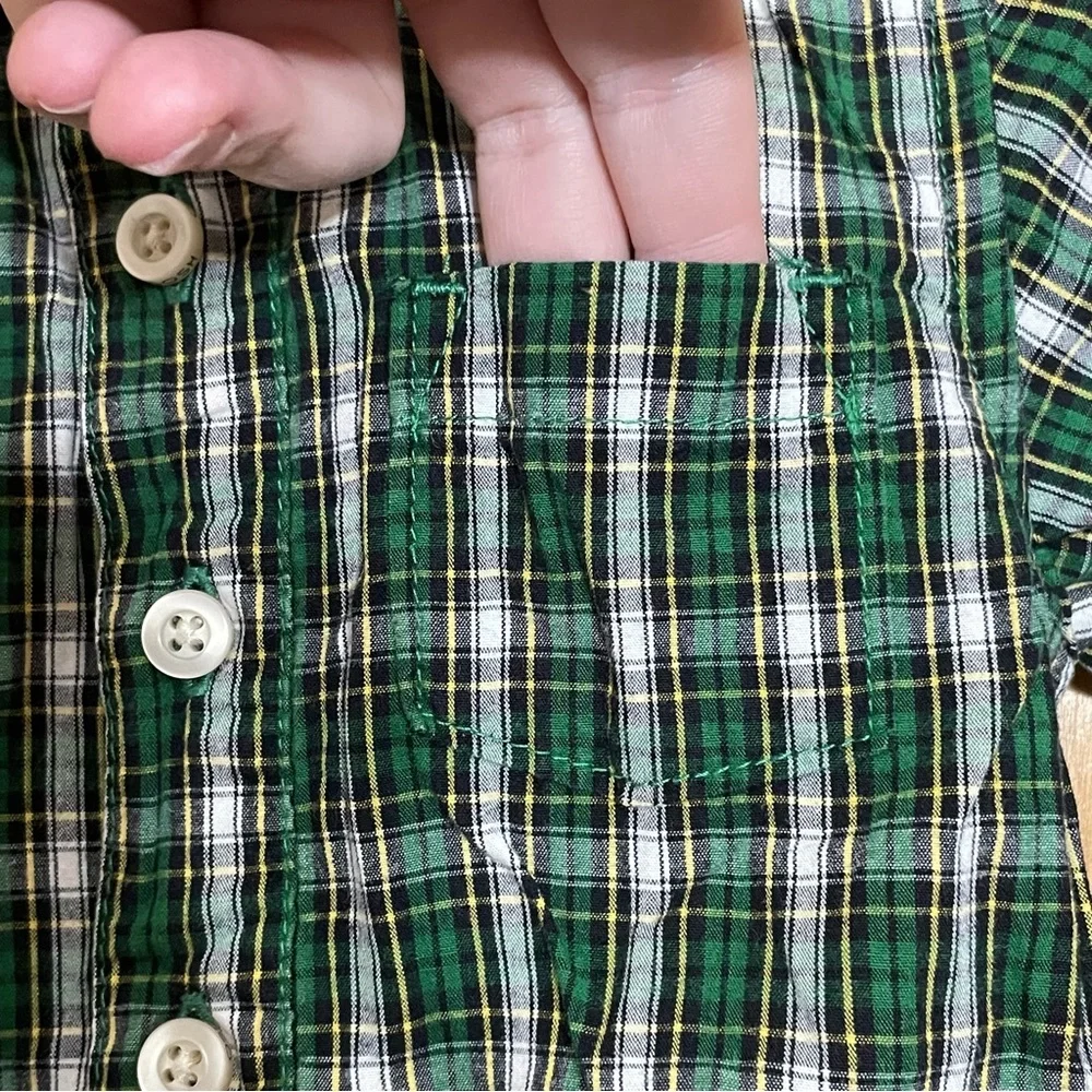 🦋$5🦋 OshKosh 9m green and white plaid button-up collared one-piece
